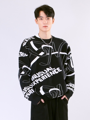 長(zhǎng)袖圓領(lǐng)毛衣